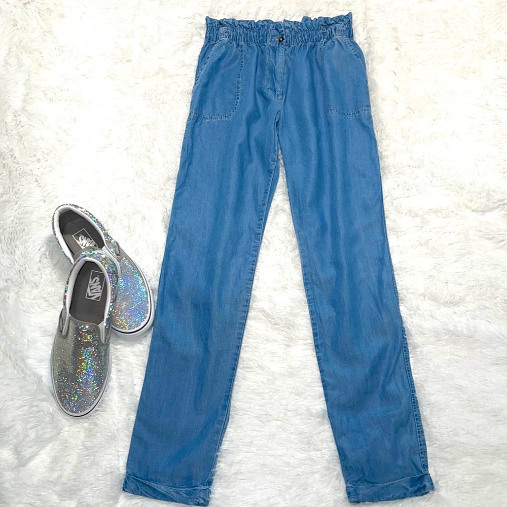Abercrombie and Finch Scrunch jeans